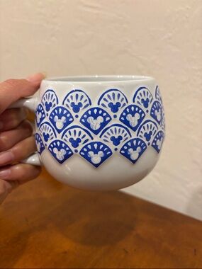Disney White Ceramic Mug with Blue Fan & Icon Pattern